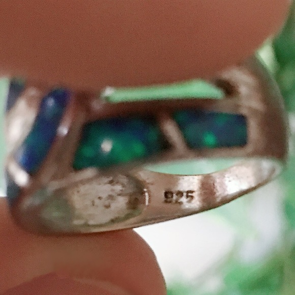 Vintage Genuine Opal & 925 Sterling Silver Ring - Picture 4 of 5